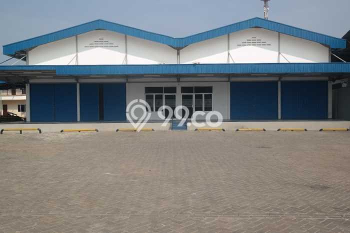 Gudang Strategis Kawasan Cakung, Luas 1500m2m², Lokasi Komersial, Ramai Gudang Strategis Kawasan Cakung, Luas 1500m2m², Lokasi Komersial, Ramai