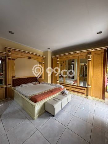 Dijual Rumah Premium dengan Fasilitas Sekitar Komplit di Duren Sawit, Jakarta Timur Dijual Rumah Premium dengan Fasilitas Sekitar Komplit di Duren Sawit, Jakarta Timur