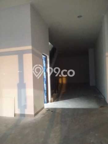 Dijual! Ruko di Pantai Indah Kapuk Jakarta Utara LT 90m2 / LB 292m2 Kawasan Bisnis Dijual! Ruko di Pantai Indah Kapuk Jakarta Utara LT 90m2 / LB 292m2 Kawasan Bisnis