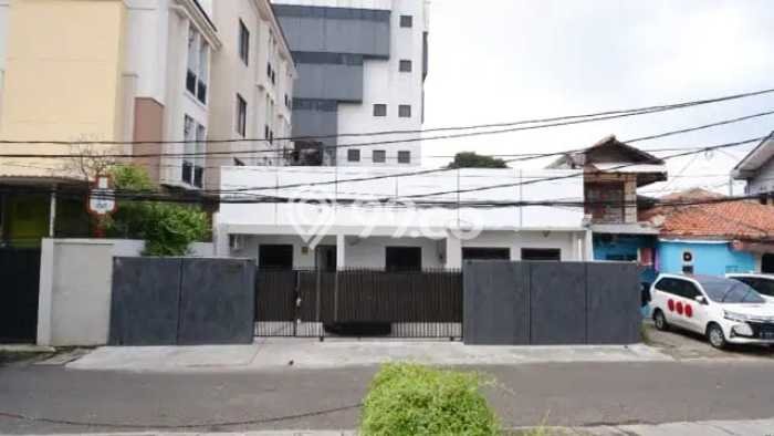 FOR SALE Kost 17 Kamar, 5 Kamar Mandi di Mampang Prapatan, Jakarta Selatan, Luas 375m2 FOR SALE Kost 17 Kamar, 5 Kamar Mandi di Mampang Prapatan, Jakarta Selatan, Luas 375m2