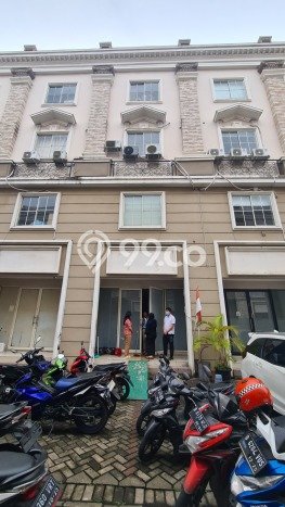 LOKASI PREMIUM! Ruko Kawasan Cipondoh, Luas 67m2m², Akses Strategis LOKASI PREMIUM! Ruko Kawasan Cipondoh, Luas 67m2m², Akses Strategis