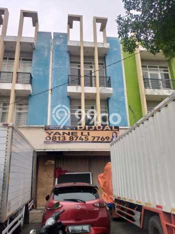 Ruko Premium Kawasan , Luas 129m2m², Area Bisnis, Lokasi Ramai Ruko Premium Kawasan , Luas 129m2m², Area Bisnis, Lokasi Ramai