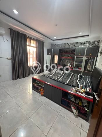 Dijual Rumah Premium dengan Fasilitas Sekitar Komplit di Duren Sawit, Jakarta Timur Dijual Rumah Premium dengan Fasilitas Sekitar Komplit di Duren Sawit, Jakarta Timur