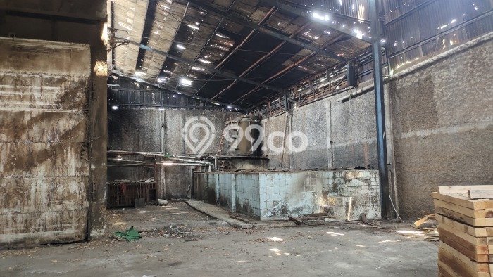 LOKASI STRATEGIS! Gudang Kawasan Rorotan, Luas 5000m2m², Kawasan Komersial LOKASI STRATEGIS! Gudang Kawasan Rorotan, Luas 5000m2m², Kawasan Komersial