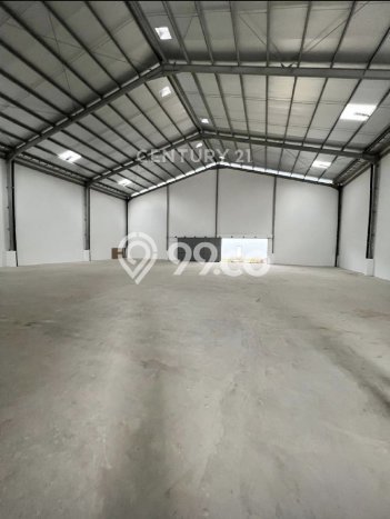 FOR SALE! Gudang di Lippo Cikarang Cikarang, LT 998m2, LB 732m2 FOR SALE! Gudang di Lippo Cikarang Cikarang, LT 998m2, LB 732m2