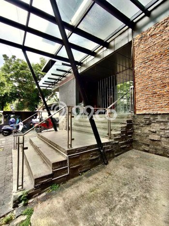 Kantor Dijual di Prime Area Jakarta Selatan Luas 1800m2 Kantor Dijual di Prime Area Jakarta Selatan Luas 1800m2