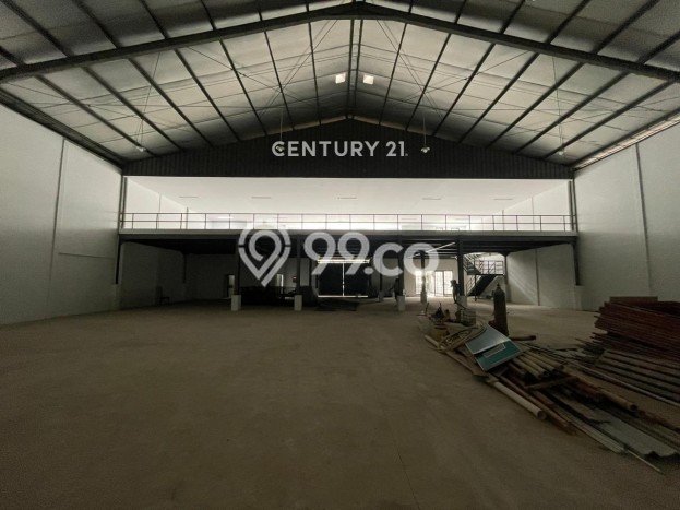 Gudang Disewa di Bekasi dengan LB 1600m2 Area Komersial Ramai Gudang Disewa di Bekasi dengan LB 1600m2 Area Komersial Ramai