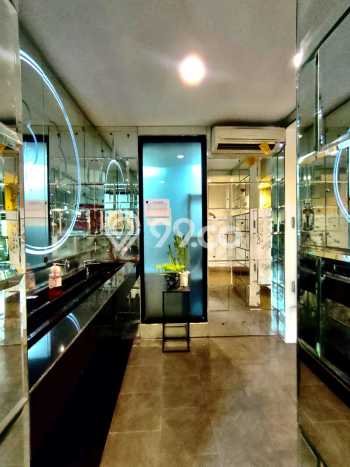 Kantor Dijual di Jakarta Selatan LT 1662m2 & LB 400m2 Lokasi Terbaik! Kantor Dijual di Jakarta Selatan LT 1662m2 & LB 400m2 Lokasi Terbaik!