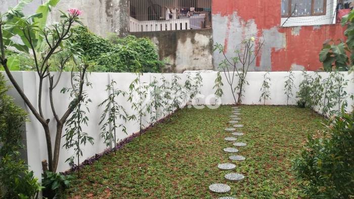 Hunian Mewah LB 159m2 Siap Huni Desain Elegan di Pondok Kelapa, Jakarta Timur Hunian Mewah LB 159m2 Siap Huni Desain Elegan di Pondok Kelapa, Jakarta Timur