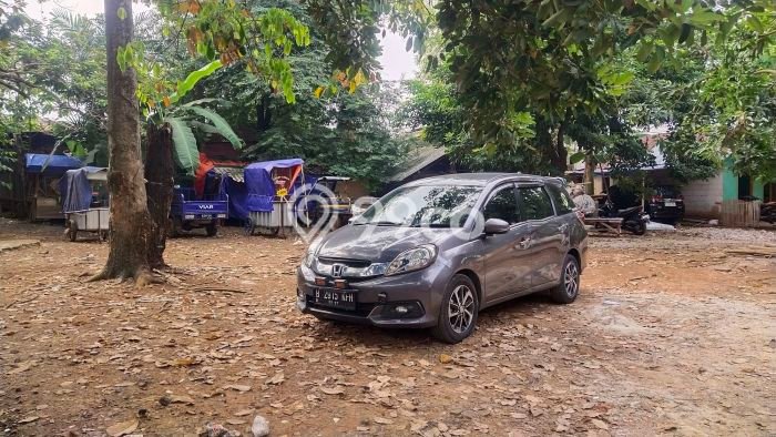 Lahan Dijual Lokasi Strategis di Tangerang Selatan dengan Luas 1432m2 Lahan Dijual Lokasi Strategis di Tangerang Selatan dengan Luas 1432m2