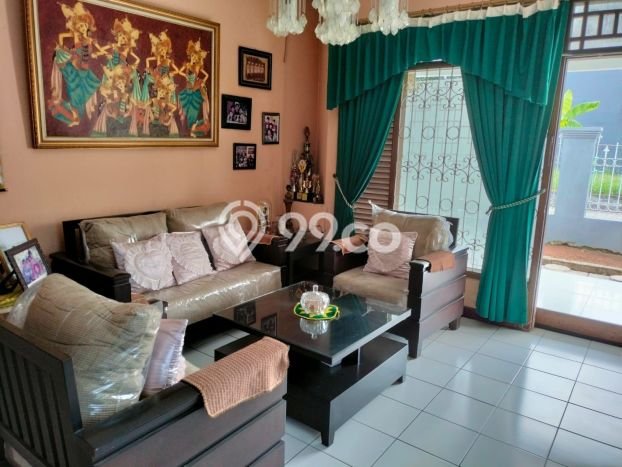 Dijual Hunian Rumah Terawat 5 KT di Jatiwarna, Bekasi Dijual Hunian Rumah Terawat 5 KT di Jatiwarna, Bekasi