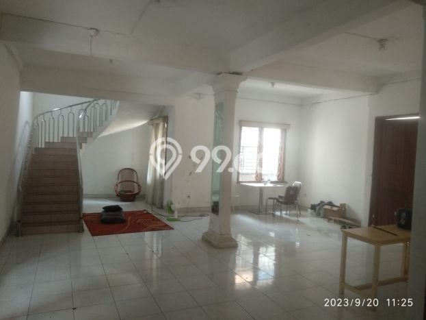Rumah Luxury Modern Tanpa Renovasi di Klender Jakarta Timur Rumah Luxury Modern Tanpa Renovasi di Klender Jakarta Timur