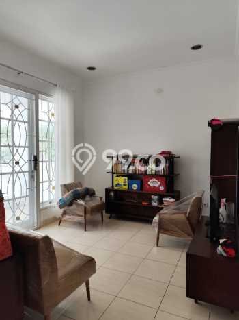 Properti Strategis 3 KT LT 210m² di Legenda Wisata, Bogor Properti Strategis 3 KT LT 210m² di Legenda Wisata, Bogor