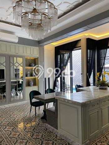 Ready to Use! Luxury House LT 589m2 Desain Modern di Citra Grand Ready to Use! Luxury House LT 589m2 Desain Modern di Citra Grand