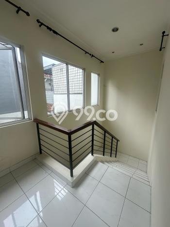 Jual Rumah Mewah Elegan Dengan View Eksklusif di Kota Wisata, Bogor Jual Rumah Mewah Elegan Dengan View Eksklusif di Kota Wisata, Bogor