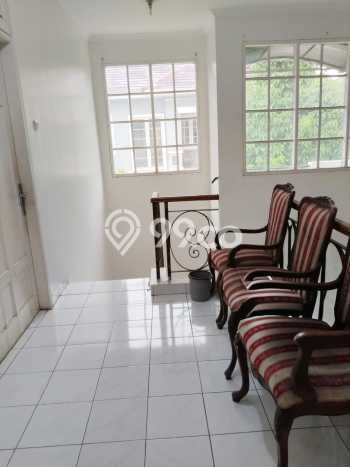 Rumah Luxury Modern Siap Huni di Kota Wisata Bogor Rumah Luxury Modern Siap Huni di Kota Wisata Bogor