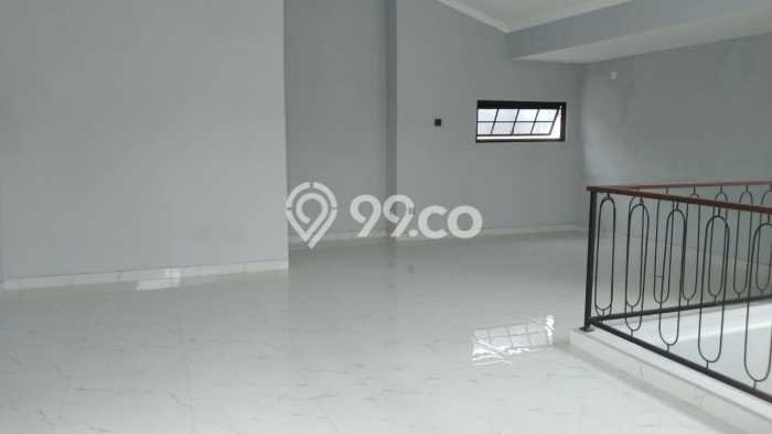 Hunian Elit LB 300m2 Siap Huni Desain Elegan di Kota Wisata, Bogor Hunian Elit LB 300m2 Siap Huni Desain Elegan di Kota Wisata, Bogor