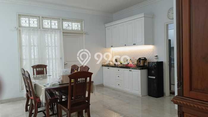Jual Rumah Luas Megah Dengan View Cantik di Legenda Wisata, Bogor Jual Rumah Luas Megah Dengan View Cantik di Legenda Wisata, Bogor