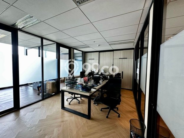 Kantor Dijual di Jakarta Barat LT 1m2 & LB 115m2 Lokasi Terbaik! Kantor Dijual di Jakarta Barat LT 1m2 & LB 115m2 Lokasi Terbaik!
