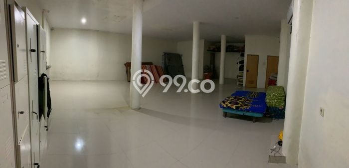 Rumah Kost untuk Dijual di Kelapa Dua dengan 8 KT, 5 KM, Luas 300m2 Rumah Kost untuk Dijual di Kelapa Dua dengan 8 KT, 5 KM, Luas 300m2