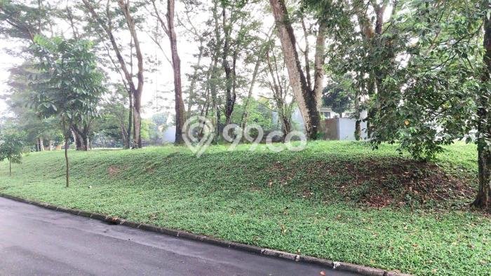 Lahan untuk Dijual di BSD Tangerang Selatan Luas 1069m2 Lahan untuk Dijual di BSD Tangerang Selatan Luas 1069m2