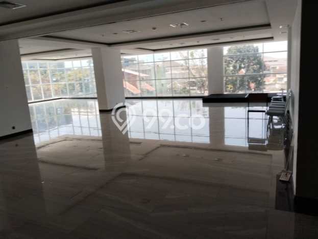 Komersial Disewa di Bandung dengan LB 2000m2 Area Komersial Ramai Komersial Disewa di Bandung dengan LB 2000m2 Area Komersial Ramai
