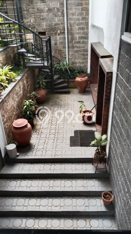 Jarang Ada! Rumah Sewa 3 Kamar Nyaman Siap Huni Cipaku Jarang Ada! Rumah Sewa 3 Kamar Nyaman Siap Huni Cipaku