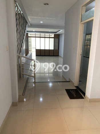 Ruko Dijual Lokasi Emas di Lengkong Luas 450m2 Ruko Dijual Lokasi Emas di Lengkong Luas 450m2