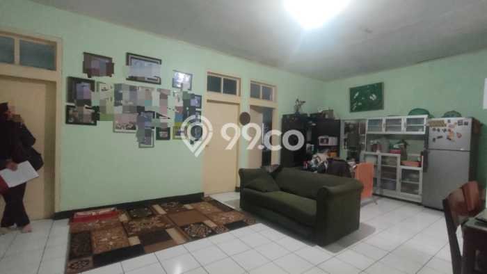 Dijual Rumah 4 Kamar Lokasi Ideal Bagus dan Strategis di Arcamanik Dijual Rumah 4 Kamar Lokasi Ideal Bagus dan Strategis di Arcamanik