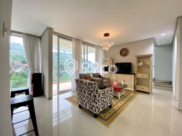 Rumah Elit Modern Tanpa Renovasi di Dago Pakar Bandung Rumah Elit Modern Tanpa Renovasi di Dago Pakar Bandung