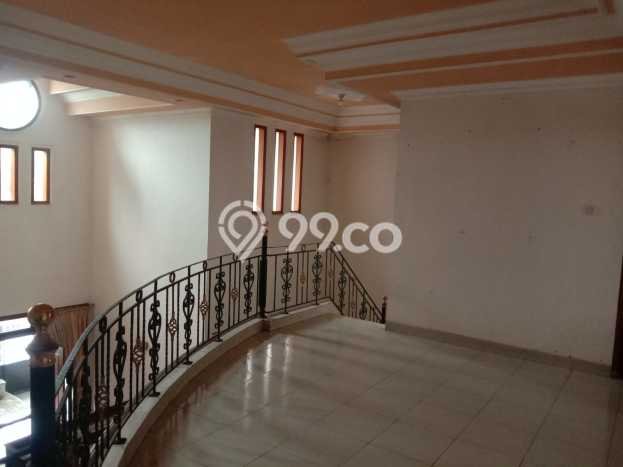 Hunian Cantik Minimalis Lb 200m2 di Batununggal, Bandung Hunian Cantik Minimalis Lb 200m2 di Batununggal, Bandung