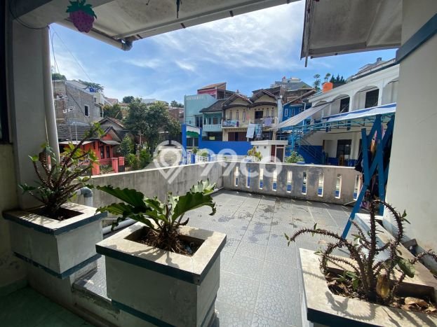 For Sale Rumah 5 Kamar Lokasi Ideal Bagus dan Strategis di Mandalajati For Sale Rumah 5 Kamar Lokasi Ideal Bagus dan Strategis di Mandalajati