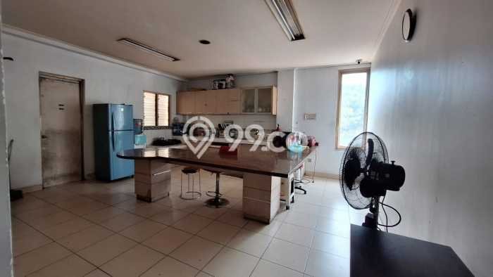 Kantor Dijual di Prime Area Bekasi Luas 846m2 Kantor Dijual di Prime Area Bekasi Luas 846m2