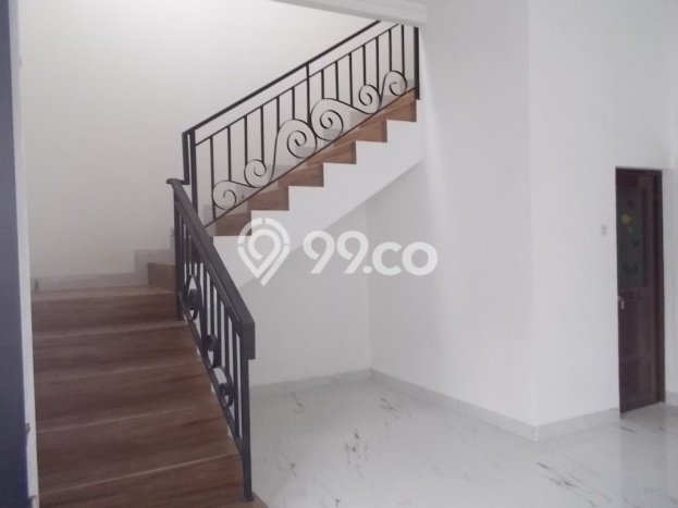 Rumah Strategis Minimalis Lb 110m2 di Medan Satria, Bekasi Rumah Strategis Minimalis Lb 110m2 di Medan Satria, Bekasi