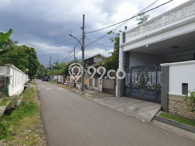Dijual Rumah Premium dengan Fasilitas Sekitar Lengkap di Duren Sawit, Jakarta Timur Dijual Rumah Premium dengan Fasilitas Sekitar Lengkap di Duren Sawit, Jakarta Timur