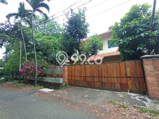 Siap Huni Rumah Mewah 6 Kamar di Pesanggrahan Dekat ke Mana Saja Siap Huni Rumah Mewah 6 Kamar di Pesanggrahan Dekat ke Mana Saja