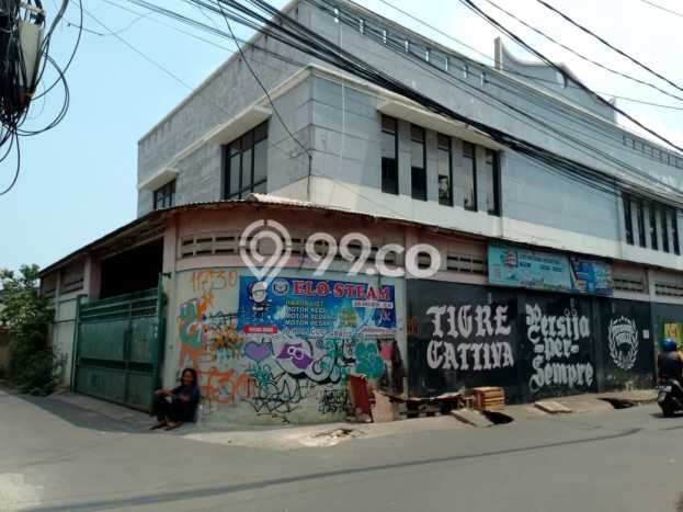 Jual Rumah Favorit Siap Huni LB 500m2 di Cengkareng, Jakarta Barat Jual Rumah Favorit Siap Huni LB 500m2 di Cengkareng, Jakarta Barat
