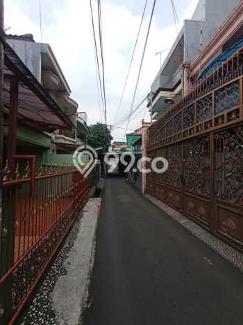 Hunian Cantik Modern Lb 150m2 di Tebet, Jakarta Selatan Hunian Cantik Modern Lb 150m2 di Tebet, Jakarta Selatan