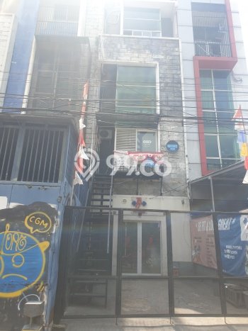 LOKASI STRATEGIS! Ruko di Pegangsaan, Luas 150m², Jalan Utama LOKASI STRATEGIS! Ruko di Pegangsaan, Luas 150m², Jalan Utama