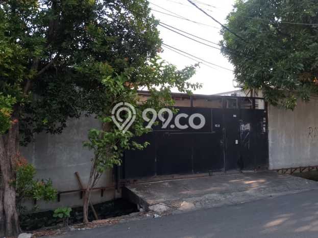 Rumah Elit Modern Tanpa Renovasi di Duri Kosambi Jakarta Barat Rumah Elit Modern Tanpa Renovasi di Duri Kosambi Jakarta Barat