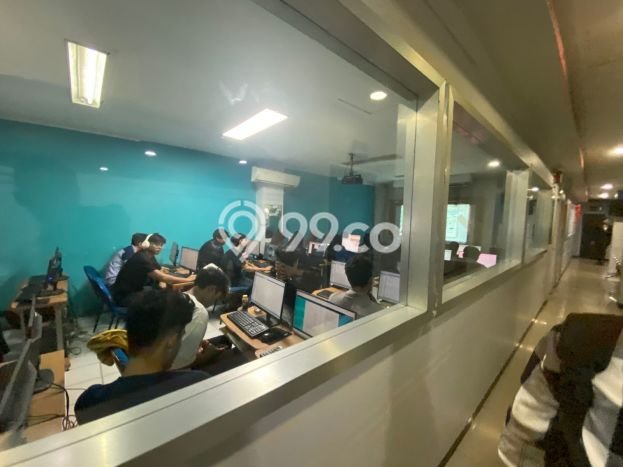 Unit Ruko Dijual di Senen Jakarta Pusat Luas Tanah 365m2, Luas Bangunan 700m2 Unit Ruko Dijual di Senen Jakarta Pusat Luas Tanah 365m2, Luas Bangunan 700m2