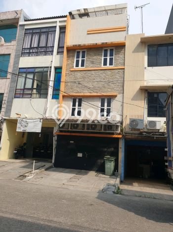 Unit Ruko Dijual di Jakarta Utara LT 90m2 & LB 250m2 Unit Ruko Dijual di Jakarta Utara LT 90m2 & LB 250m2