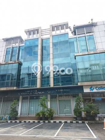 Unit Ruko Dijual di Jakarta Selatan LT 146m2 & LB 300m2 Unit Ruko Dijual di Jakarta Selatan LT 146m2 & LB 300m2
