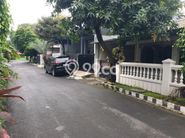 Dijual Cepat Rumah Bagus Siap Huni LB 100m2 di Kelapa Gading, Jakarta Utara Dijual Cepat Rumah Bagus Siap Huni LB 100m2 di Kelapa Gading, Jakarta Utara