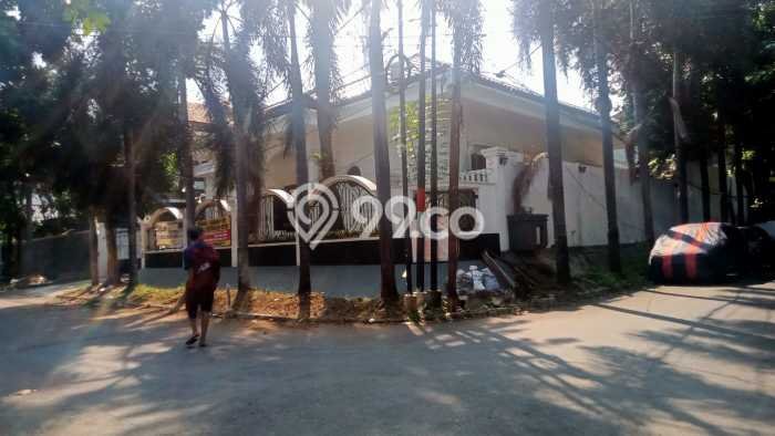 Dijual Rumah Luas Elegan Dengan View Eksklusif di Jati Padang, Jakarta Selatan Dijual Rumah Luas Elegan Dengan View Eksklusif di Jati Padang, Jakarta Selatan