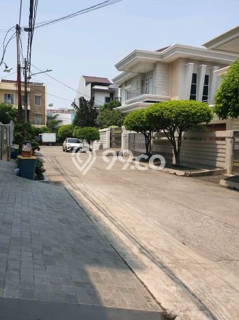 For Sale! Luxury House LT 236m2 Desain Modern di Pluit For Sale! Luxury House LT 236m2 Desain Modern di Pluit