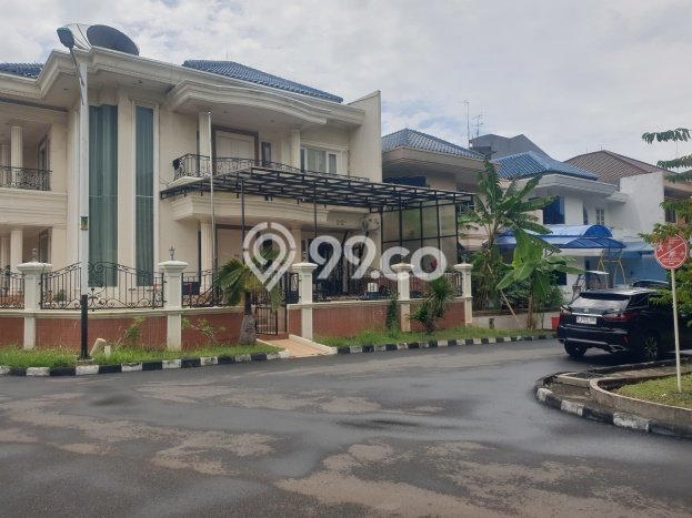 Rumah Elit Modern Tanpa Renovasi di Sunter Jakarta Utara Rumah Elit Modern Tanpa Renovasi di Sunter Jakarta Utara