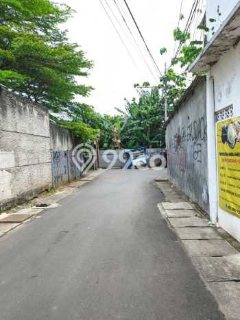 Hunian Nyaman Asri 3 KT Siap Pakai di Bintaro Jakarta Selatan Hunian Nyaman Asri 3 KT Siap Pakai di Bintaro Jakarta Selatan