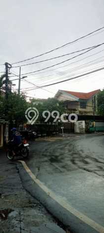 Rumah Mewah LB 500m2 Siap Huni Desain Elegan di Gudang Peluru, Jakarta Selatan Rumah Mewah LB 500m2 Siap Huni Desain Elegan di Gudang Peluru, Jakarta Selatan
