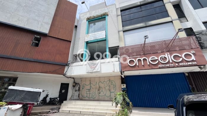 FOR SALE! Ruko di Kelapa Gading Jakarta Utara, LT 185m2, LB 300m2 FOR SALE! Ruko di Kelapa Gading Jakarta Utara, LT 185m2, LB 300m2